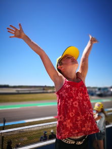 星空娱乐网站官网-世界青年骑行大赛在武汉激情开启，青春飞扬，中国青年骑行联盟